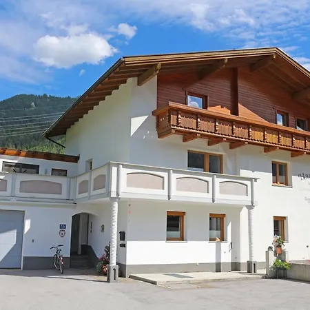 Dangl Apartment